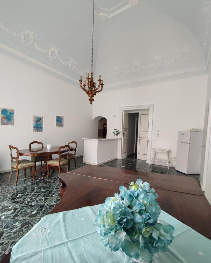 Dimora Della Marchesa - Al Duomo Apartment Manfredonia Ngoại thất bức ảnh