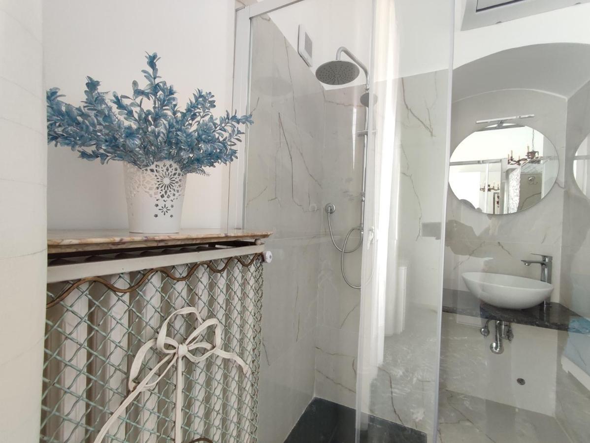 Dimora Della Marchesa - Al Duomo Apartment Manfredonia Ngoại thất bức ảnh