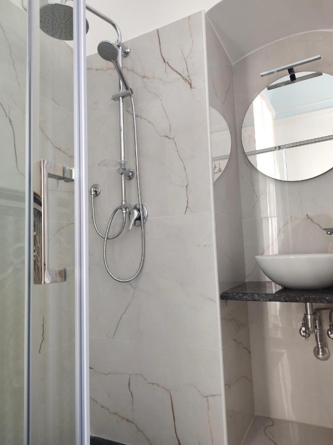 Dimora Della Marchesa - Al Duomo Apartment Manfredonia Ngoại thất bức ảnh